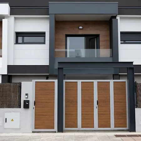 Holiday home Casa Con Jardin *